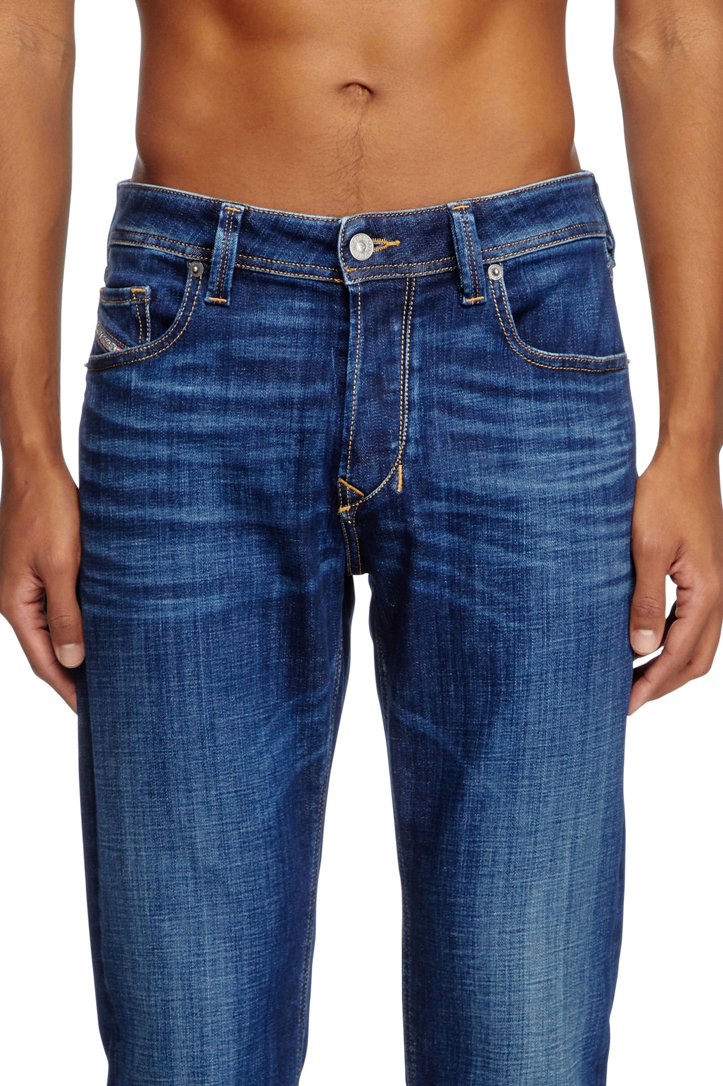 Diesel - Larkee-BeeX Jeans - 1986 Washed Denim