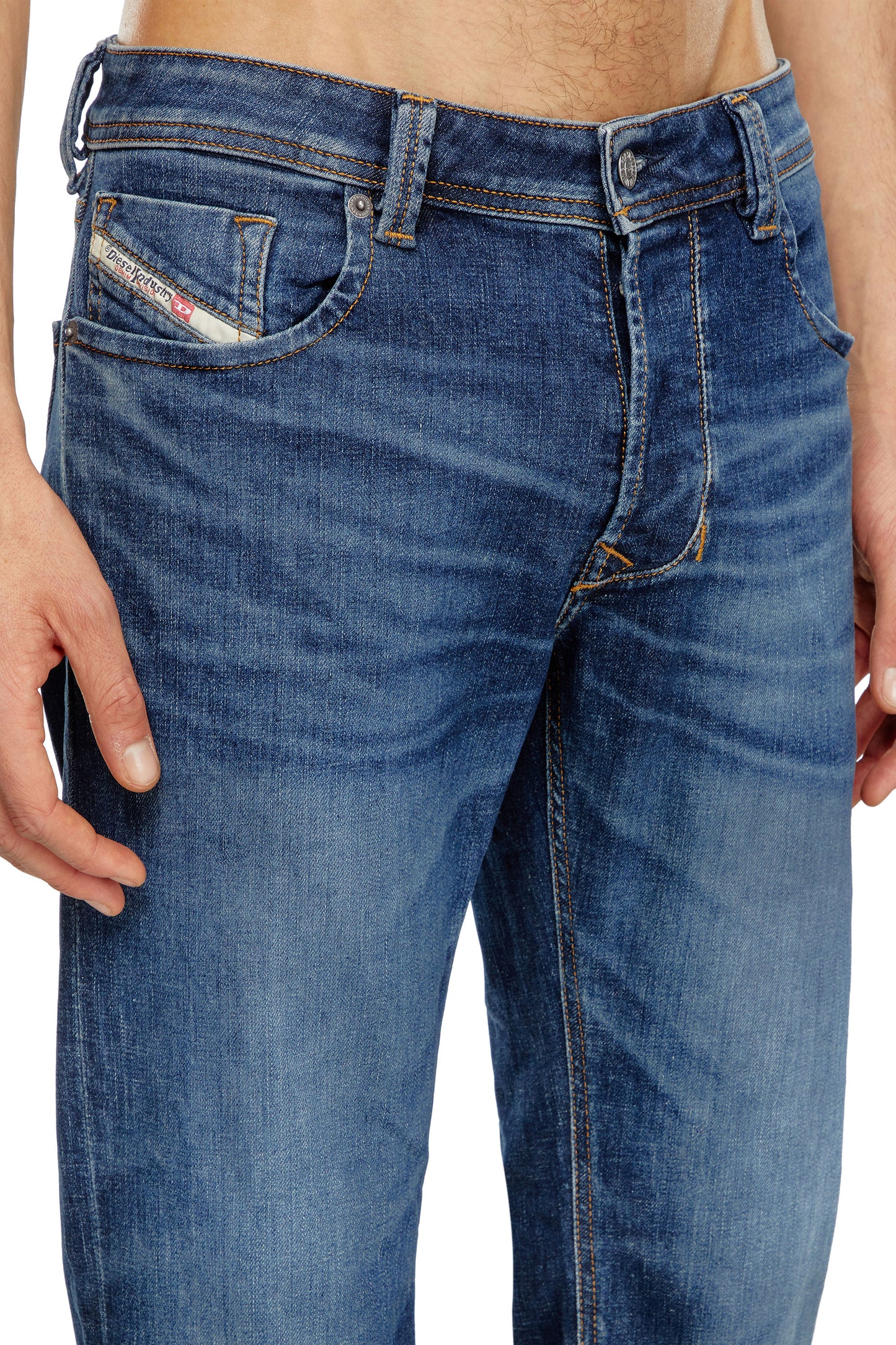 Diesel - 1985 Larkee Jeans - Mid Wash