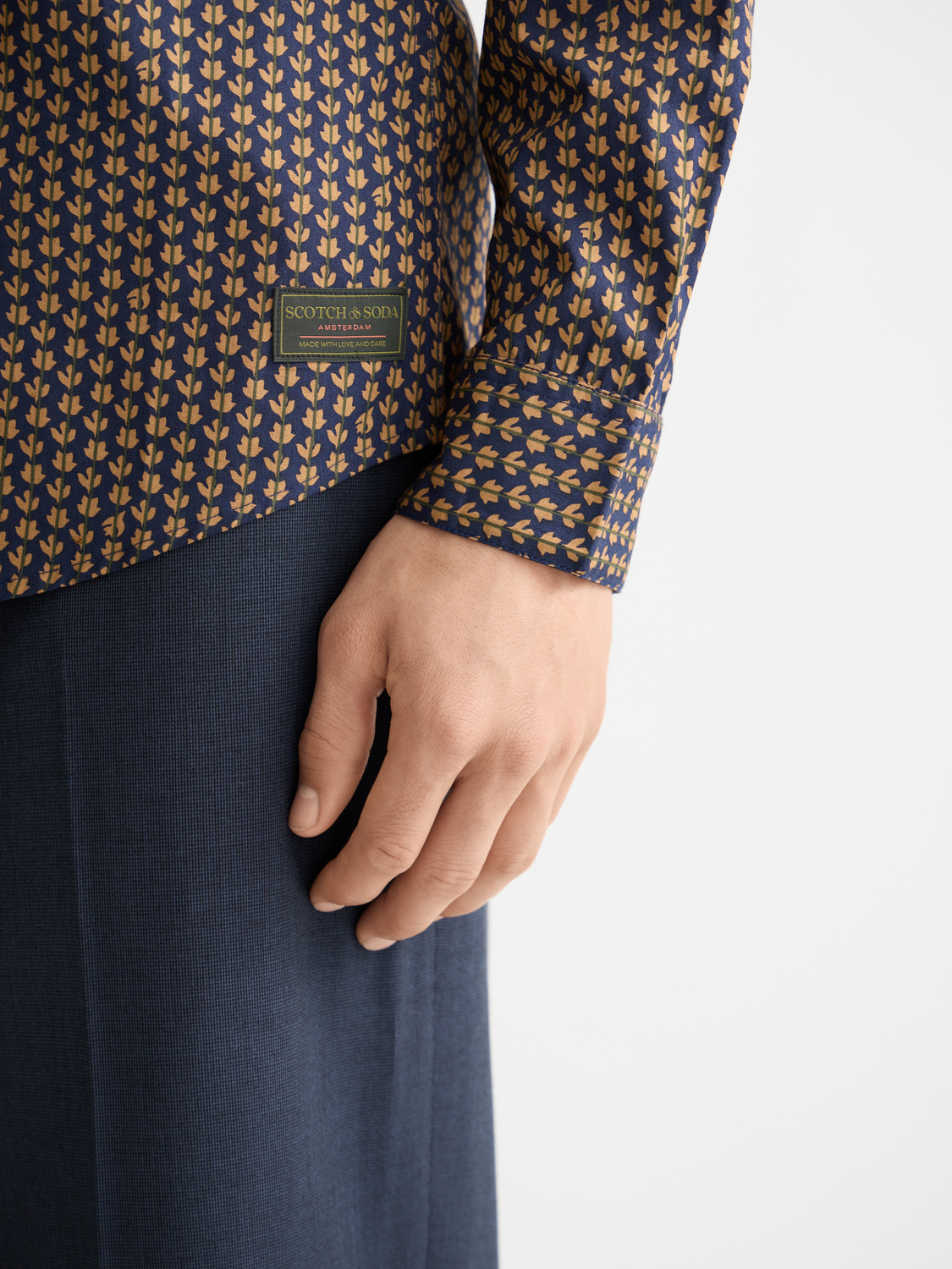 Scotch & Soda - Slim Fit Shirt - Ditsy Leaf Stripe