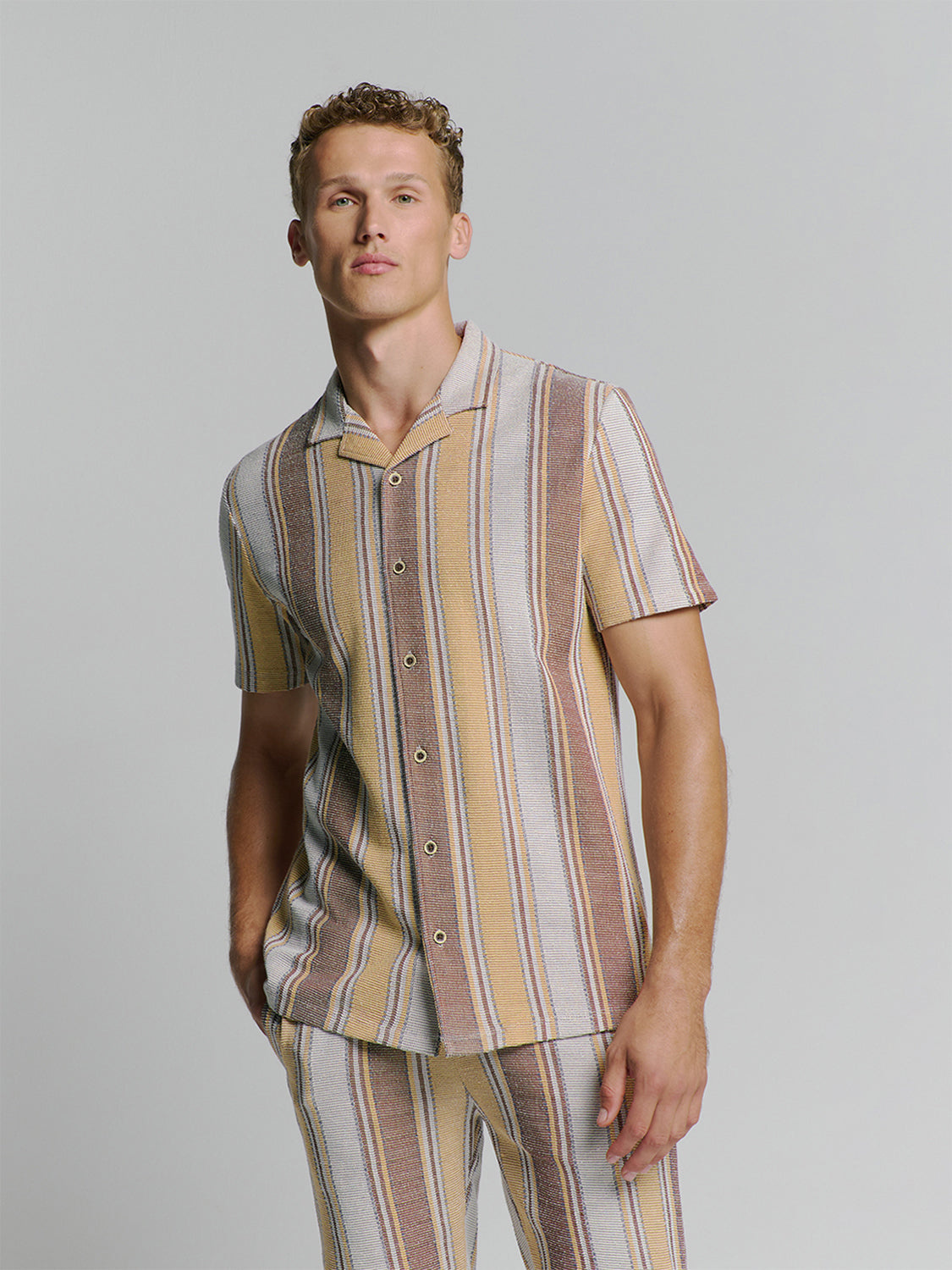 No Excess - Revers Collar Short Sleeve Jersey Shirt - Yellow