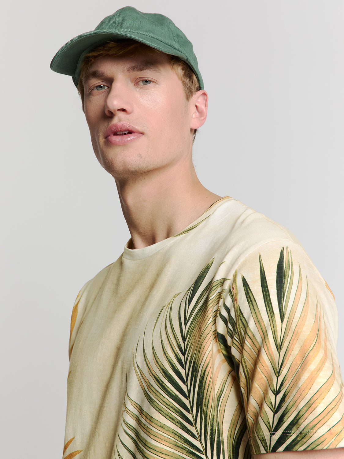 No Excess - Knitted Crewneck Printed Tee - Sand