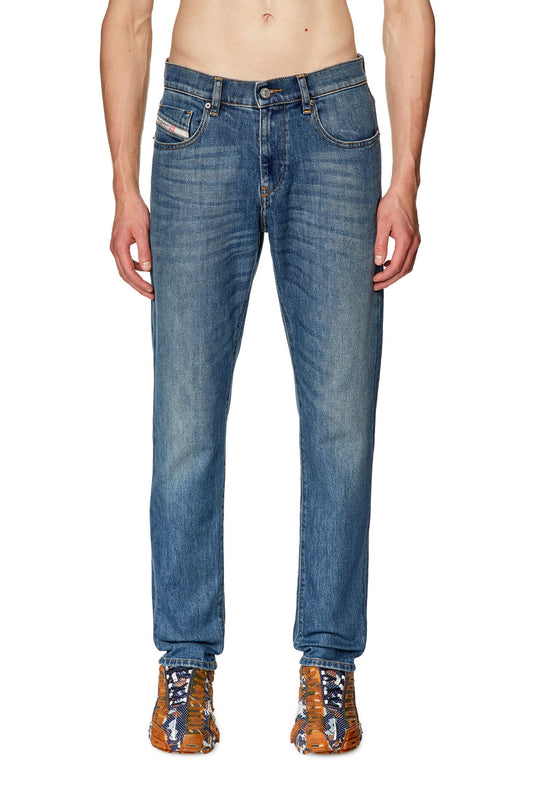 Diesel D-Strukt Jeans - Mid Wash / 2 Lengths