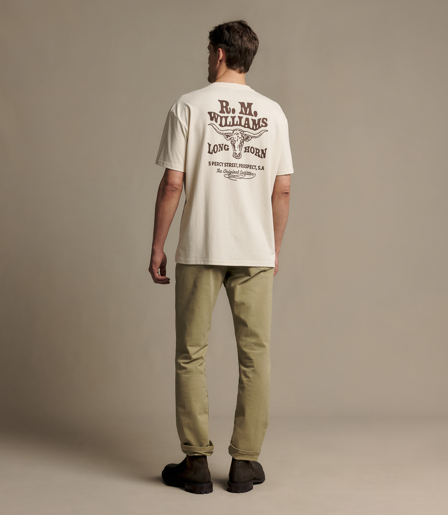 R. M. Williams - Kandos Tee - Ecru
