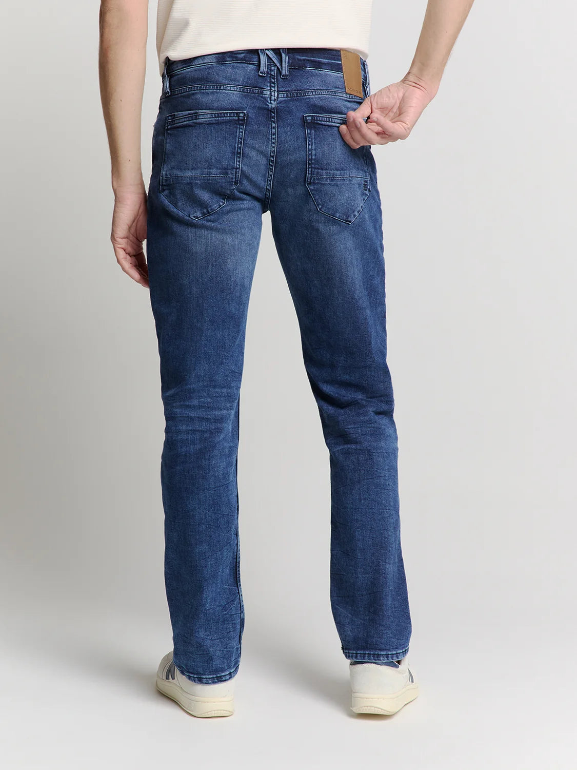 No Excess - Relaxed Stretch Fit Jean - Stone