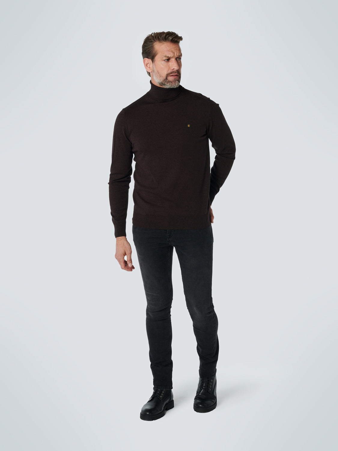 No Excess - Rollneck Pullover - Two Colours